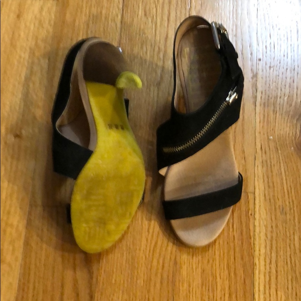Dilly shoes - Picture 2 of 3